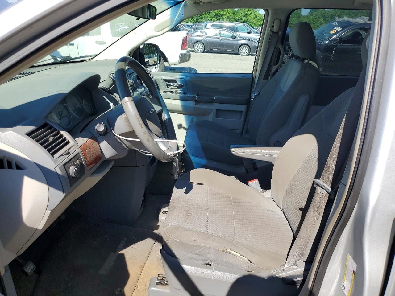 Chrysler Minivan Lx
