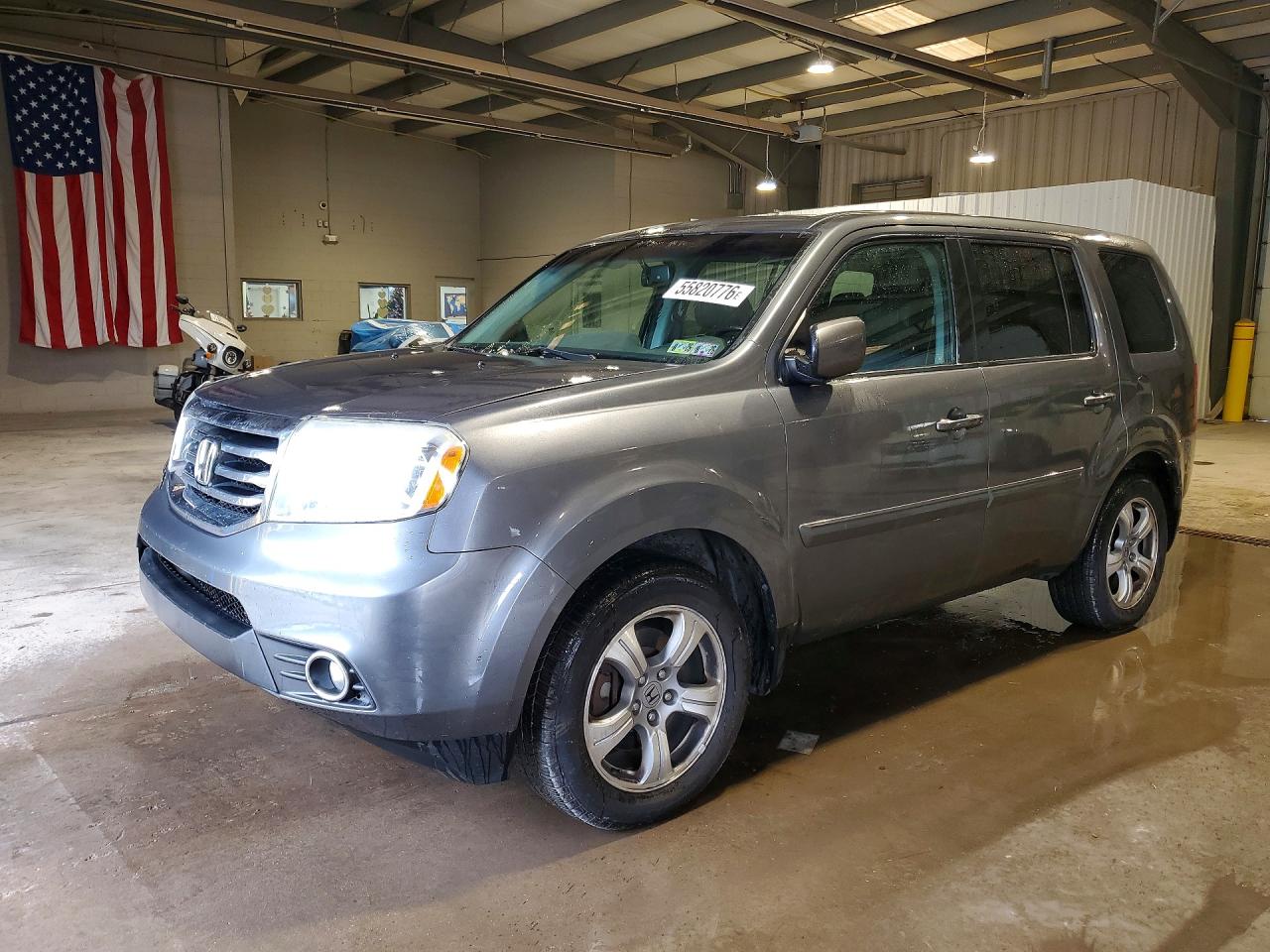 Salvage Honda Pilot Image