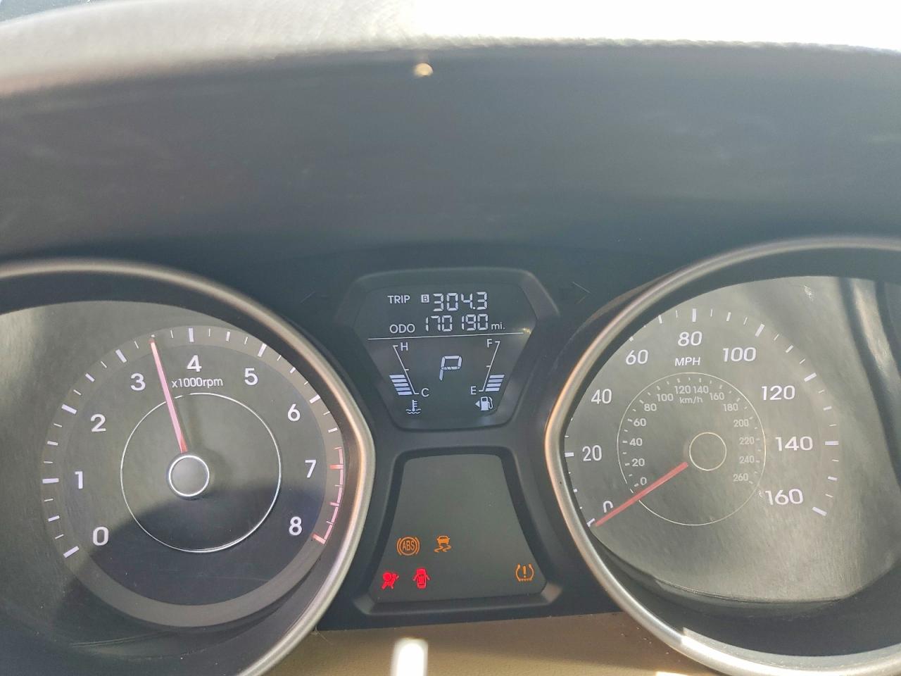 Hyundai ELANTRA Limited