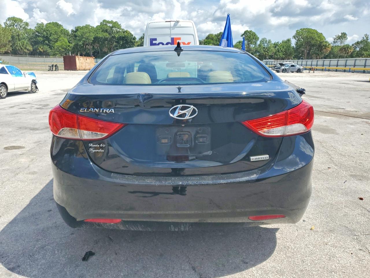 Hyundai ELANTRA Limited