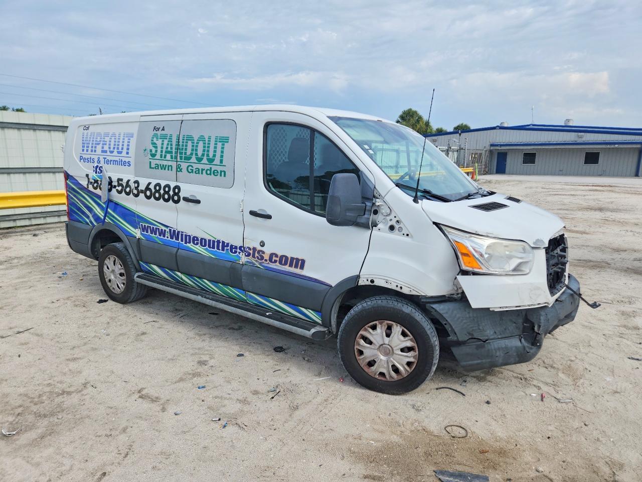 Ford Transit T-250