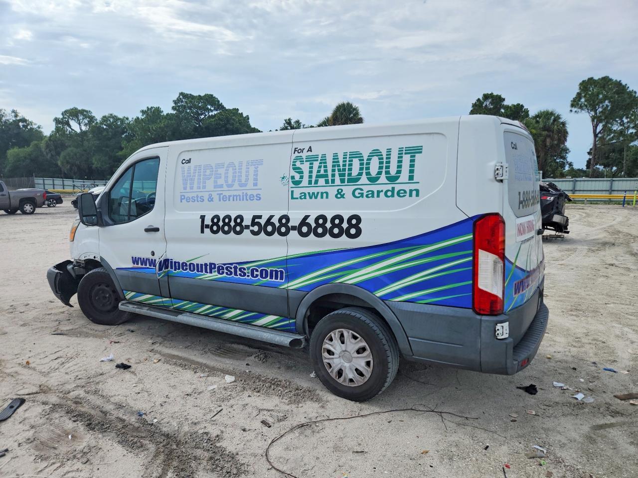 Ford Transit T-250