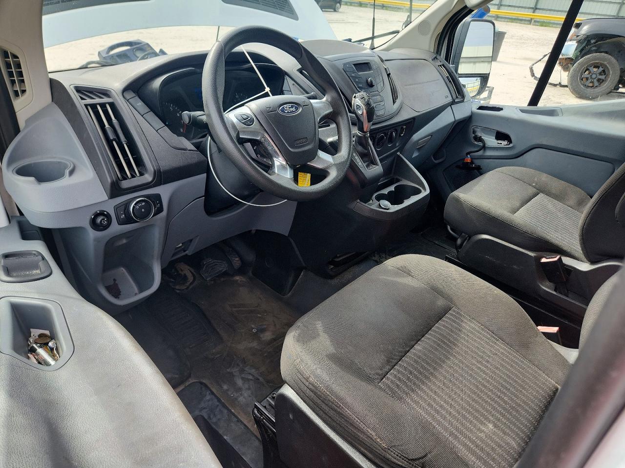 Ford Transit T-250