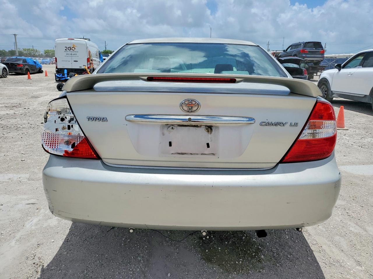 Toyota Camry Le