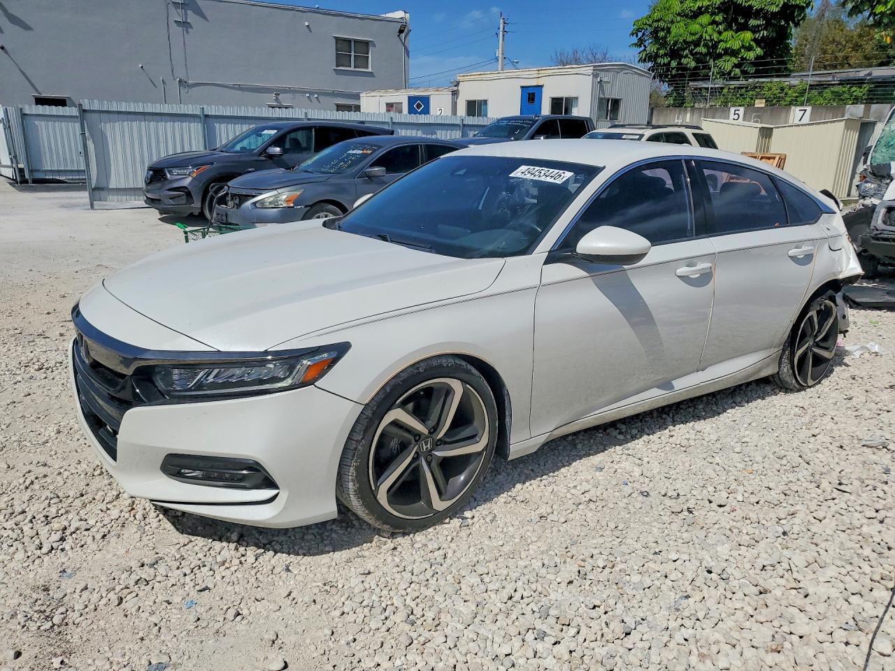 Salvage Honda Accord Image