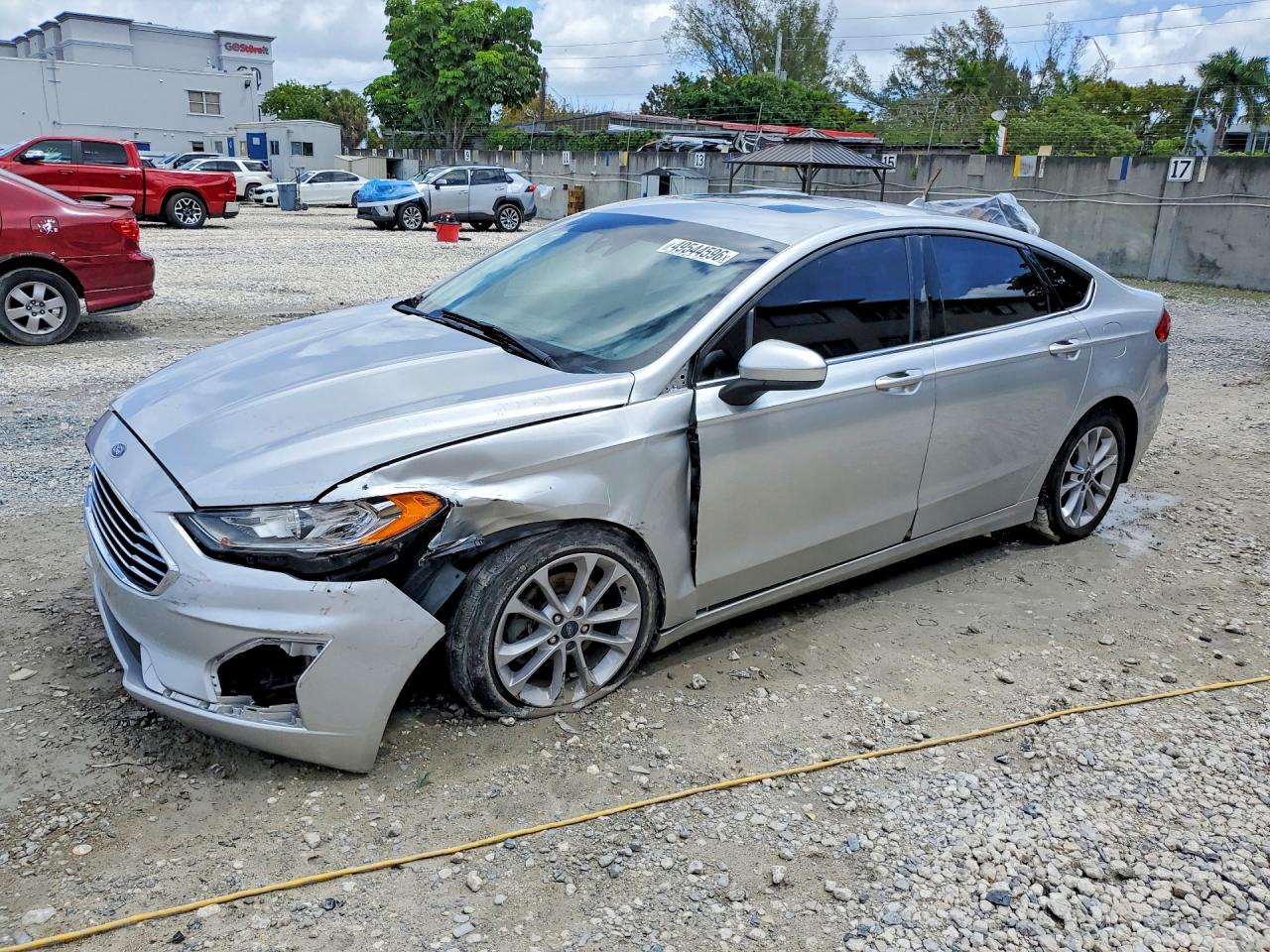 Salvage Ford Fusion Image