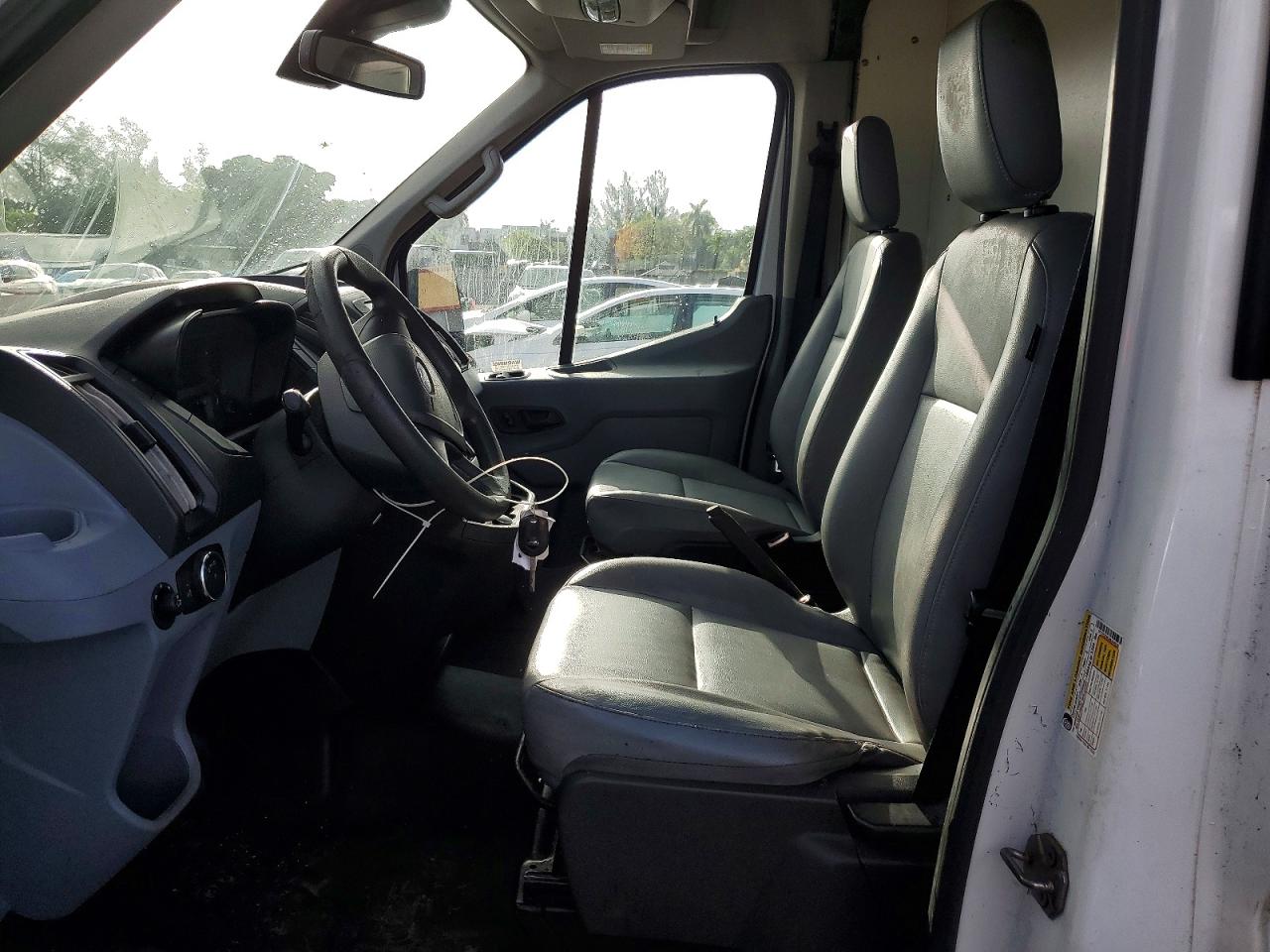 Ford Transit T-250