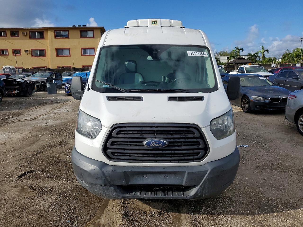 Ford Transit T-250