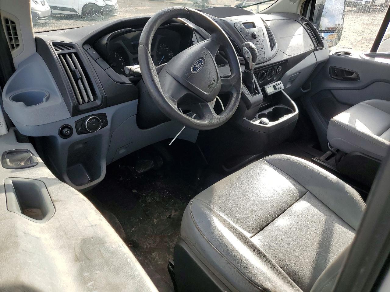 Ford Transit T-250