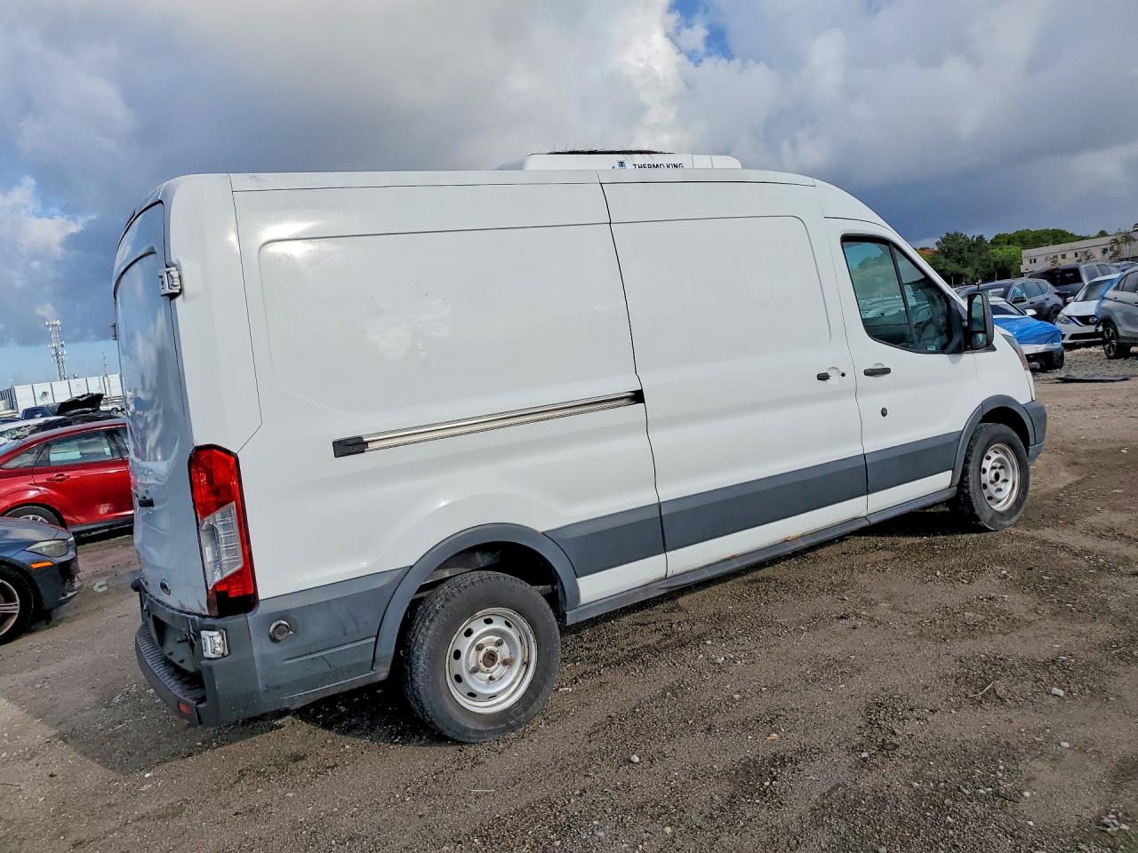 Ford Transit T-250