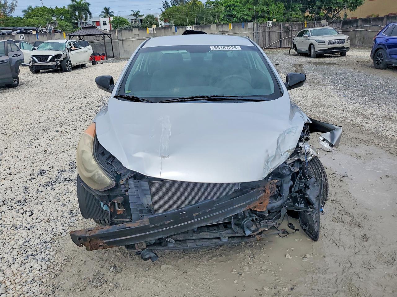 Hyundai ELANTRA Gs