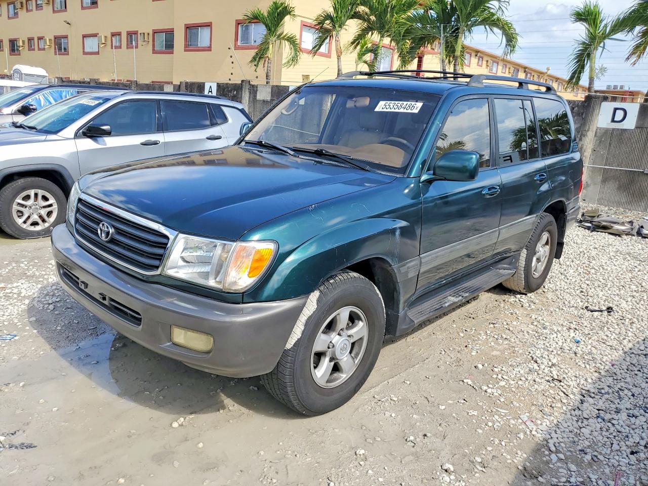 Salvage Toyota Land Cruis Image