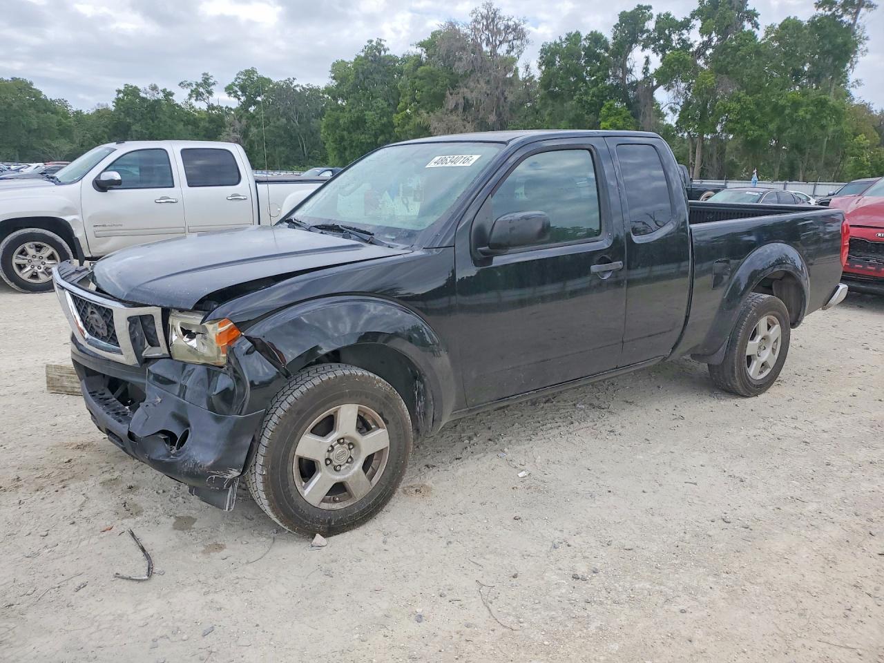 Salvage Nissan Frontier Image