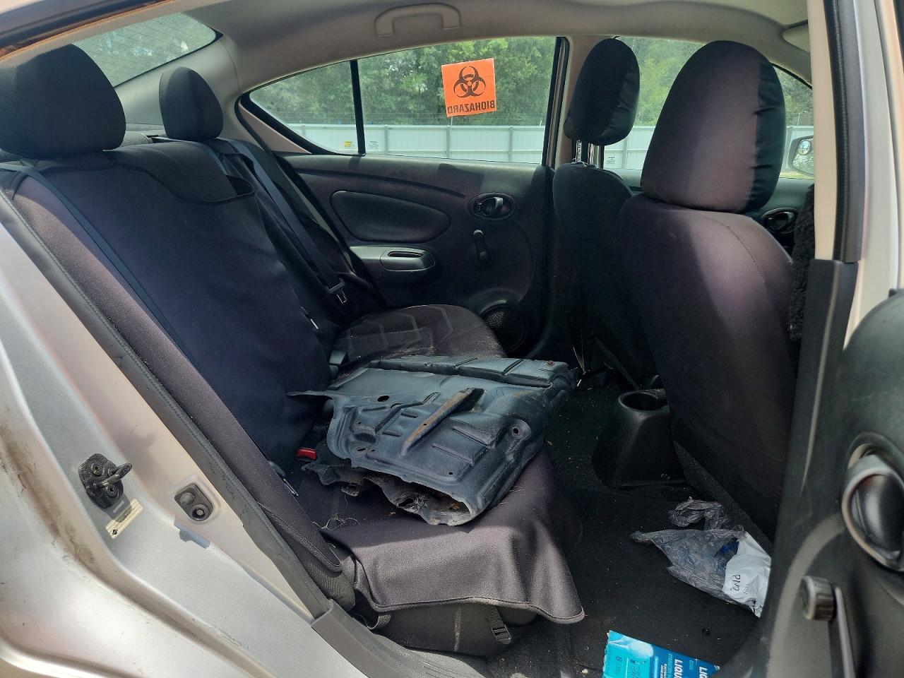 Nissan Versa S