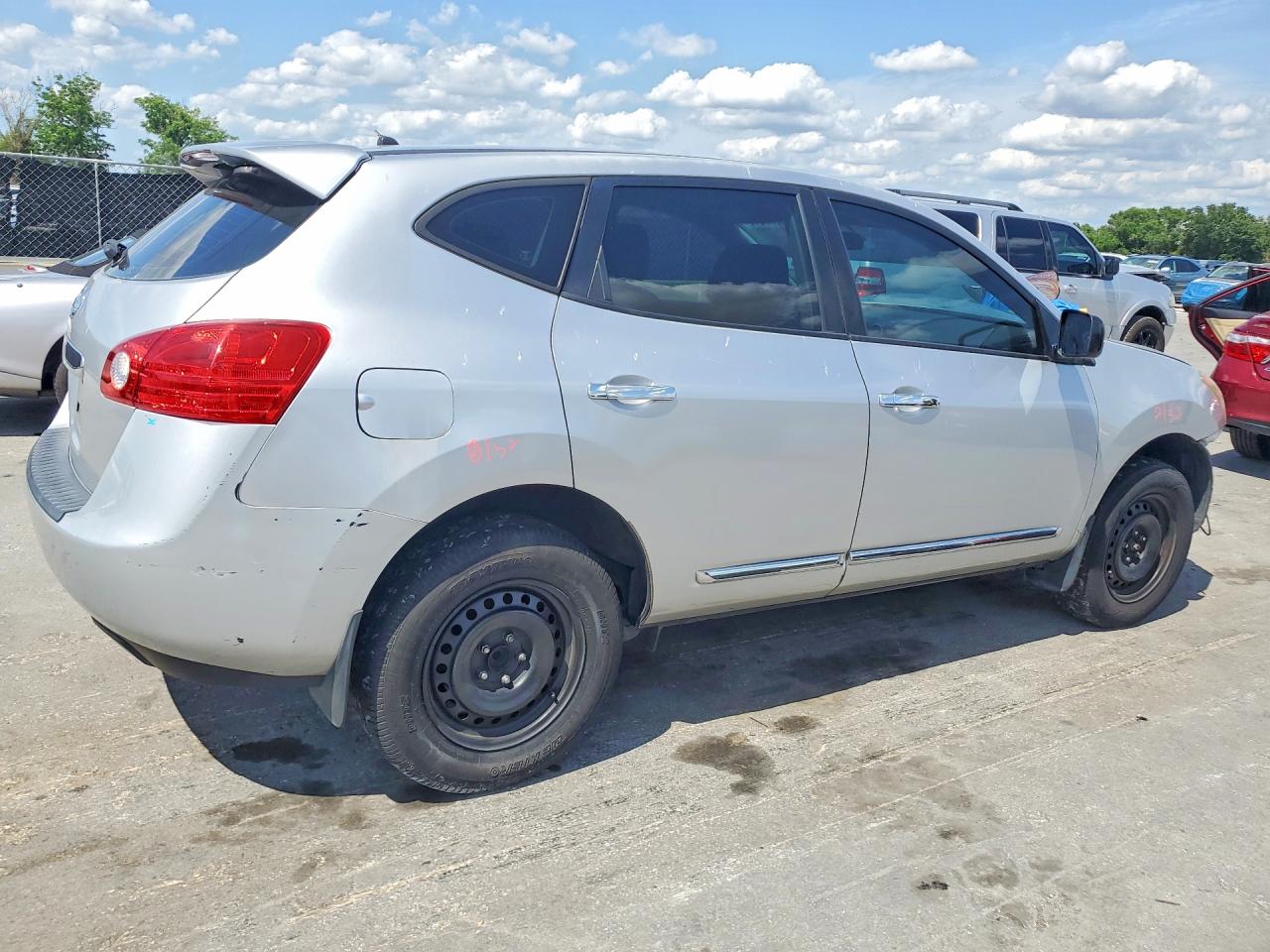 Nissan Rogue S