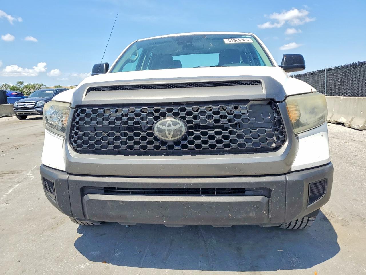 Toyota Tundra Sr