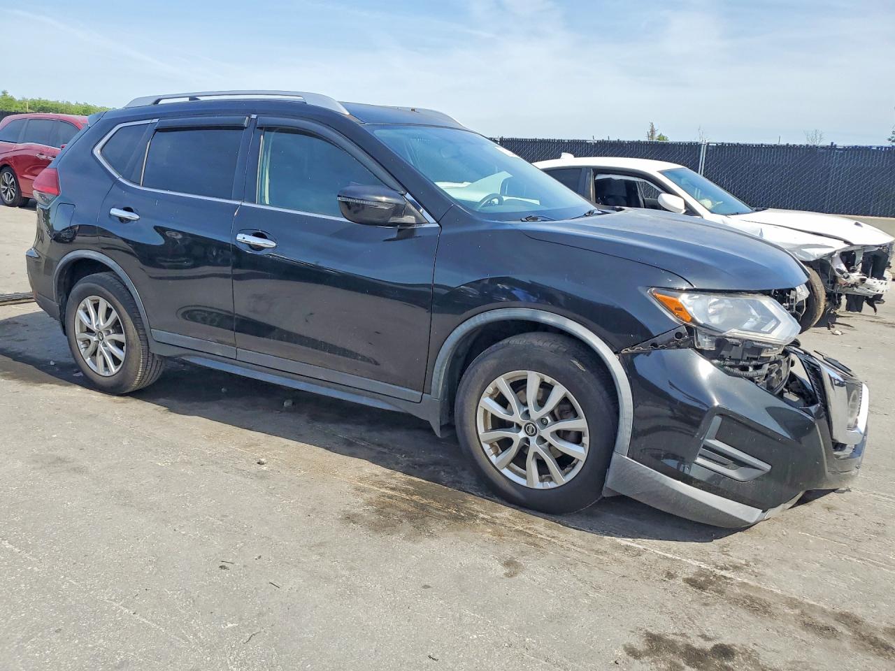Nissan Rogue Sv