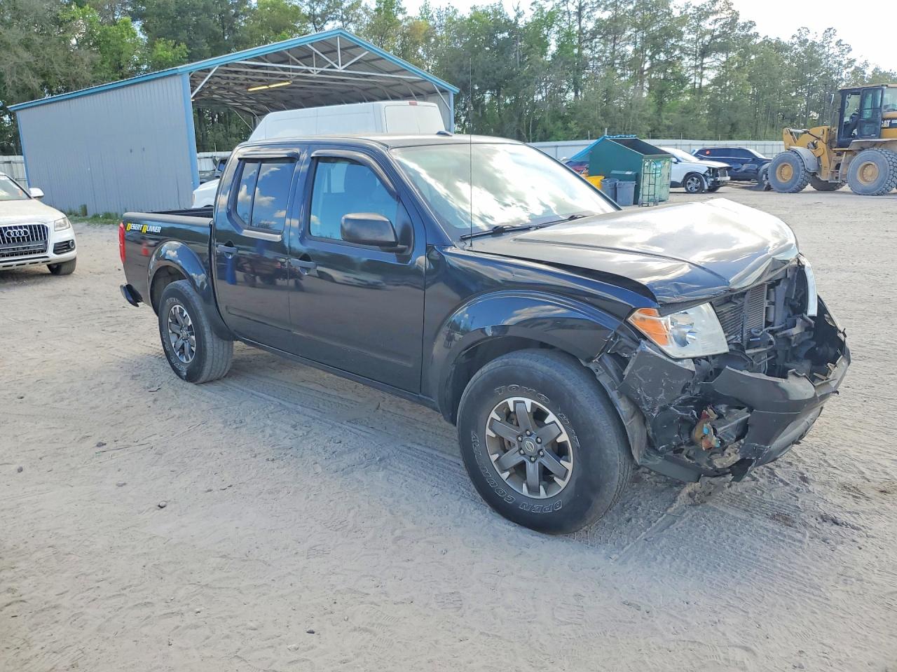Nissan Frontier Desert Runner