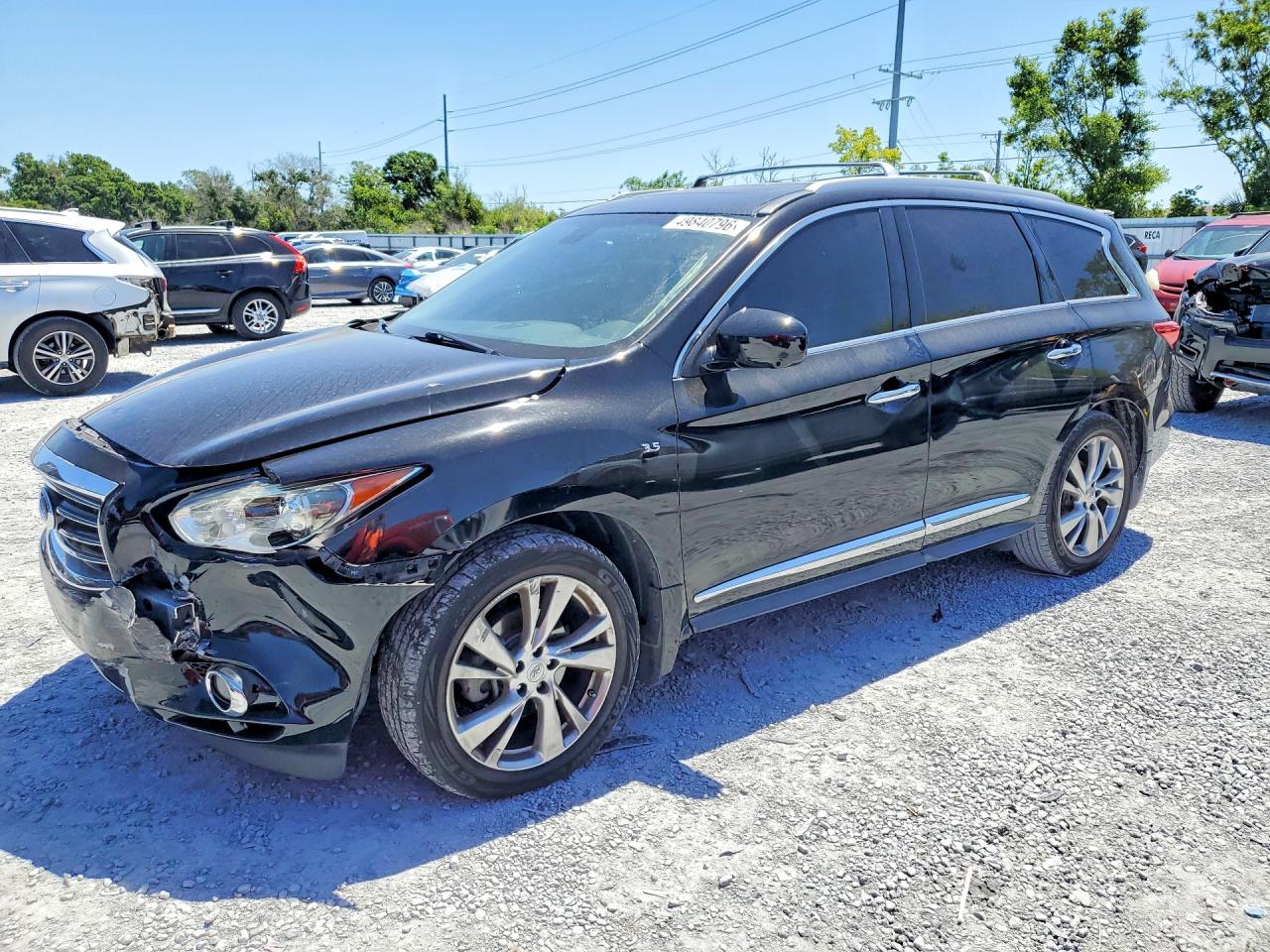 Salvage INFINITI Qx Image