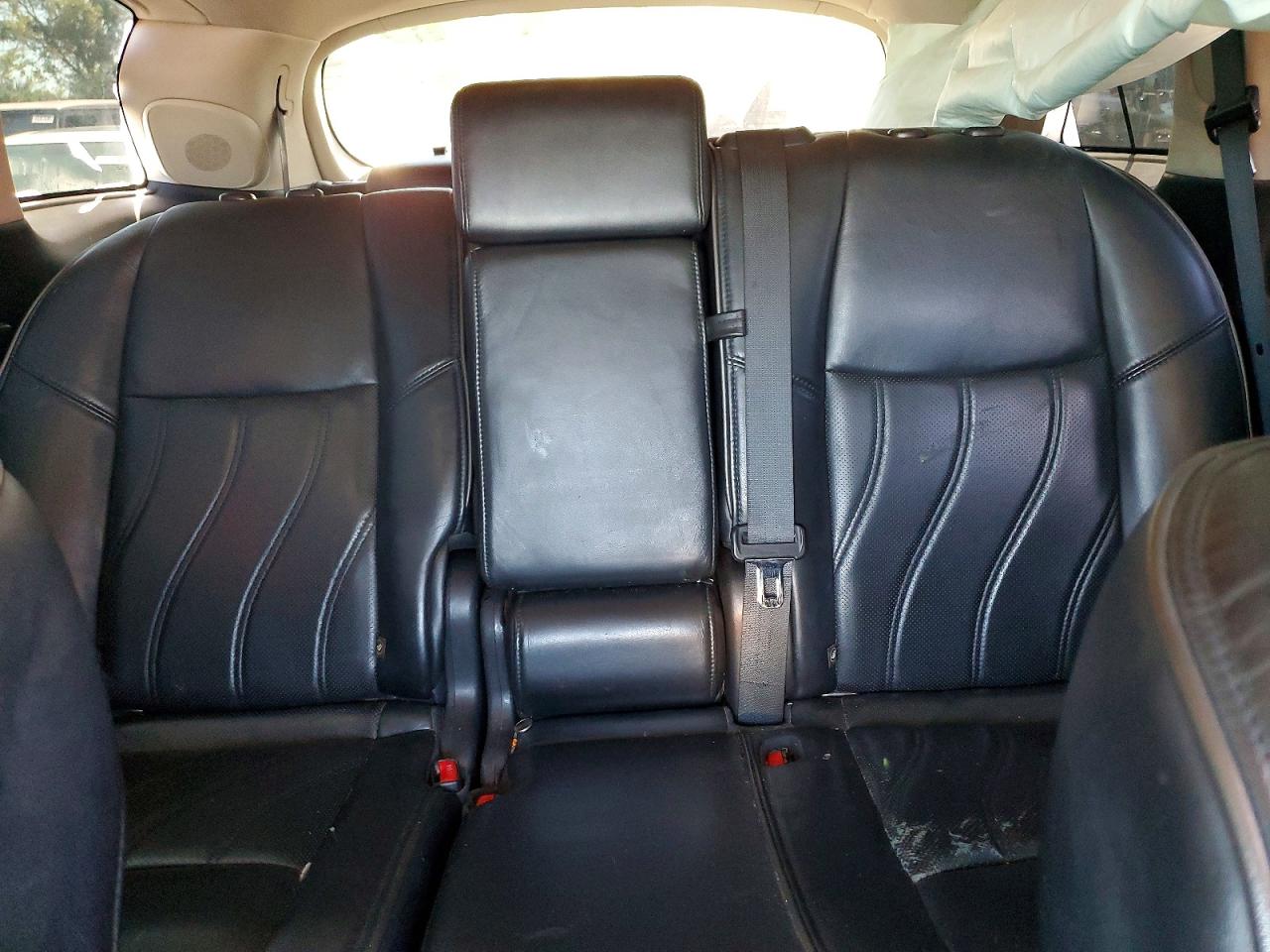 INFINITI Qx Base