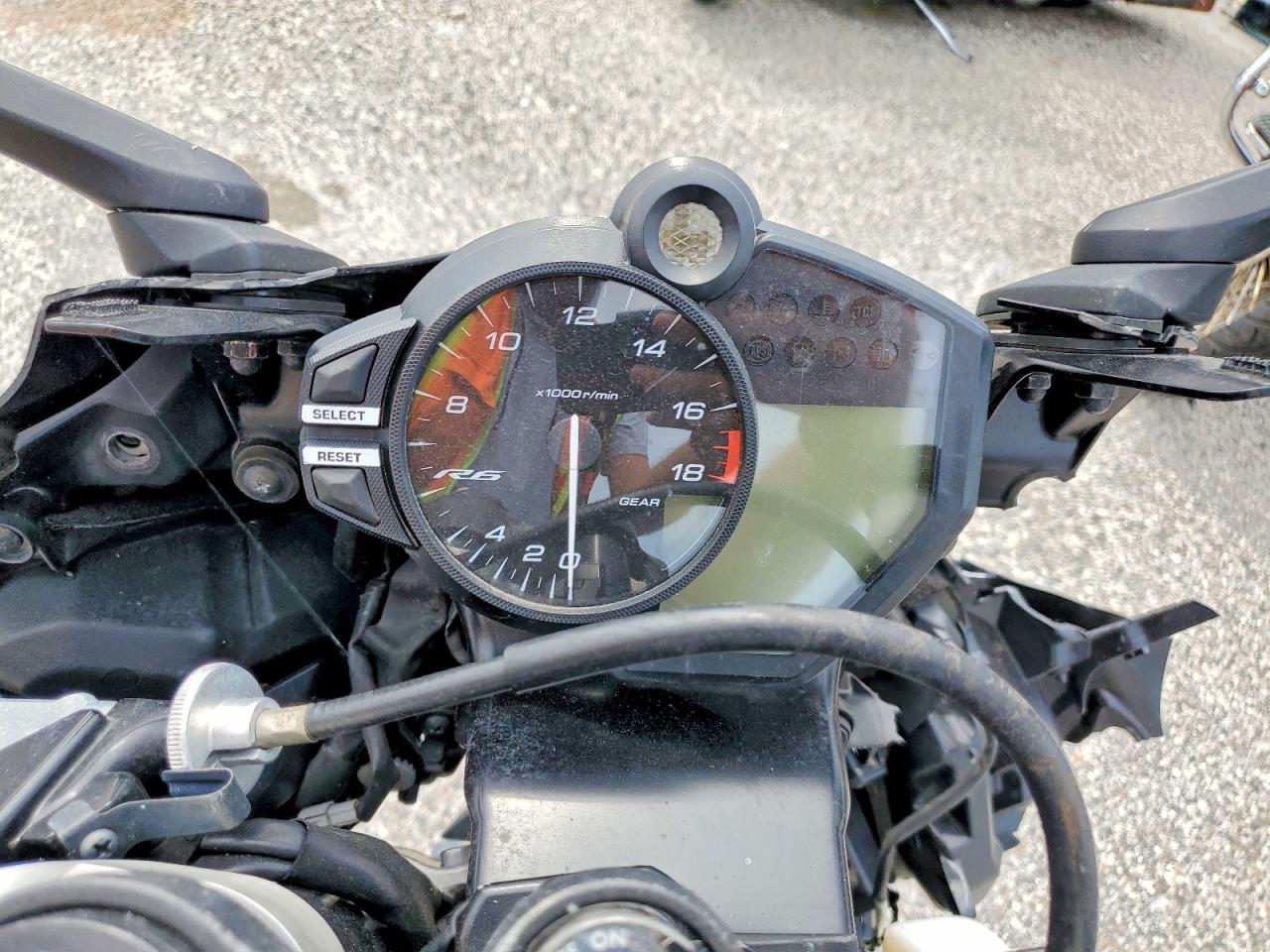 Yamaha Yzf600