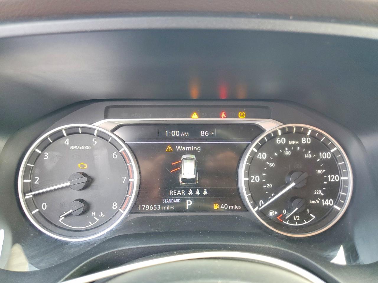 Nissan Rogue S
