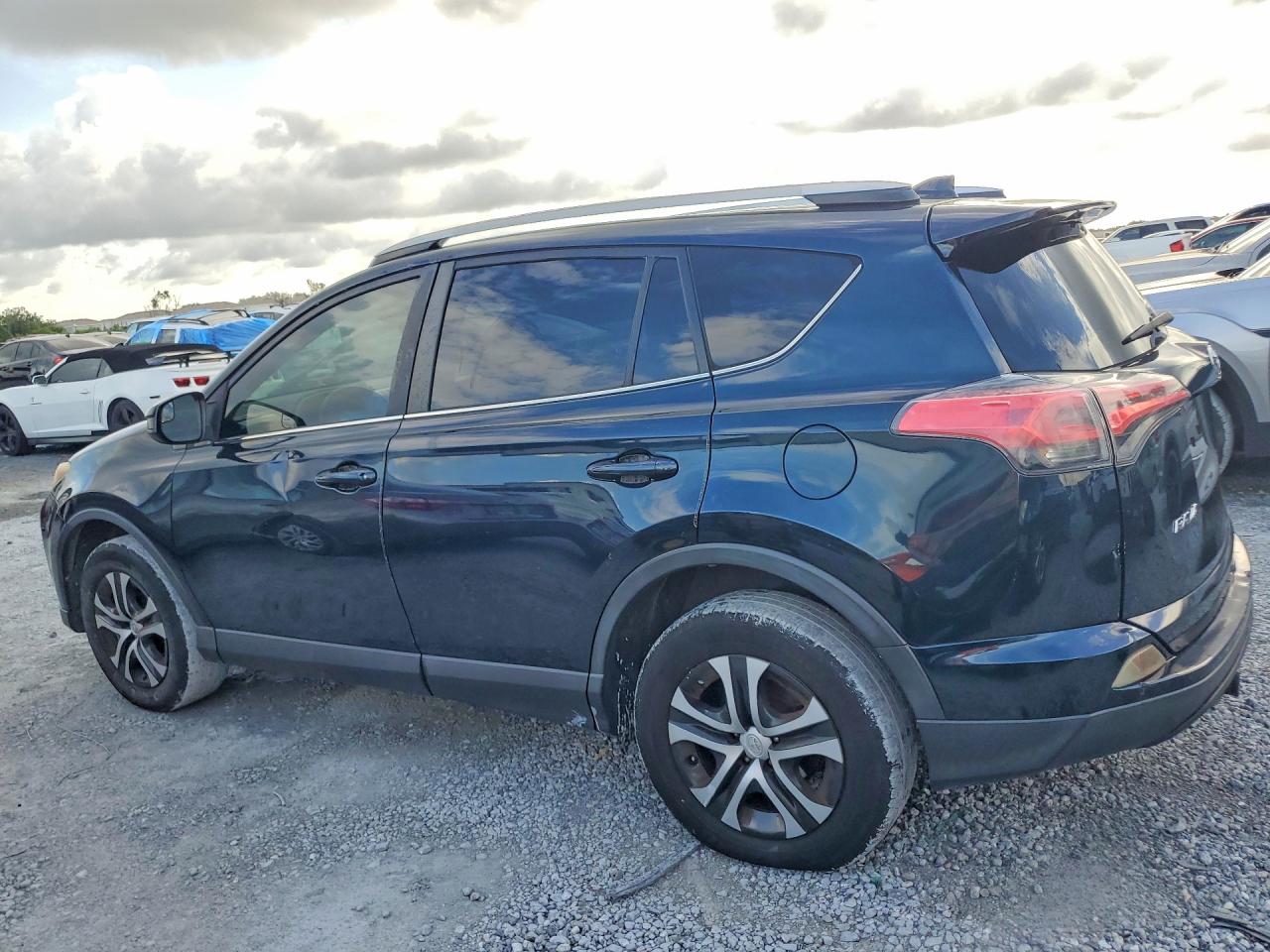 Toyota RAV4 Le