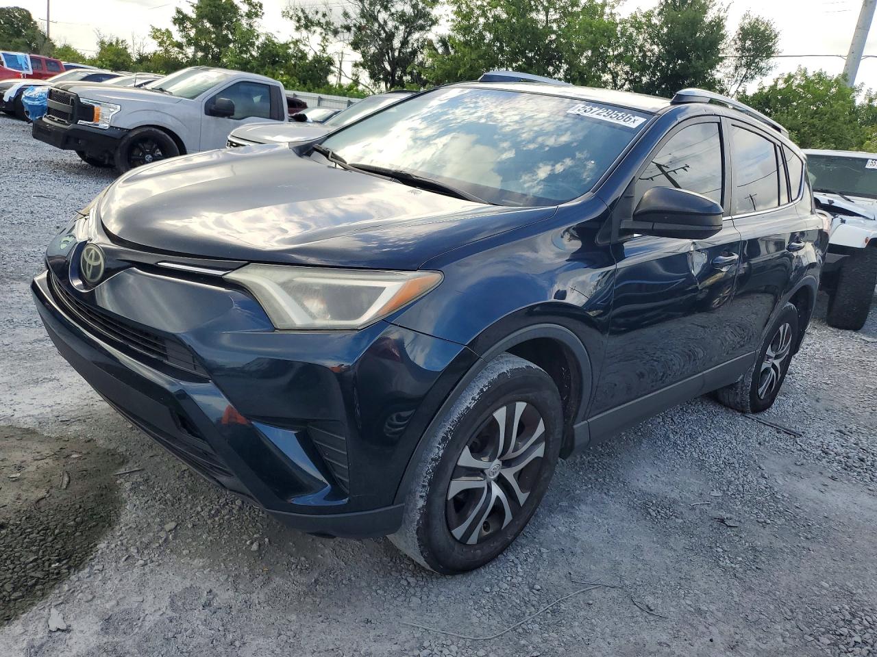 Salvage Toyota RAV4 Image
