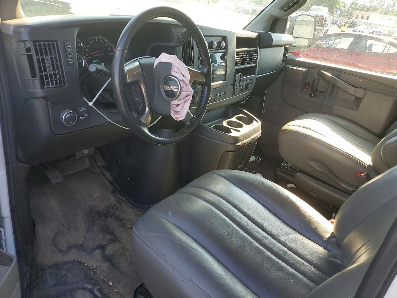 GMC Savana G3500