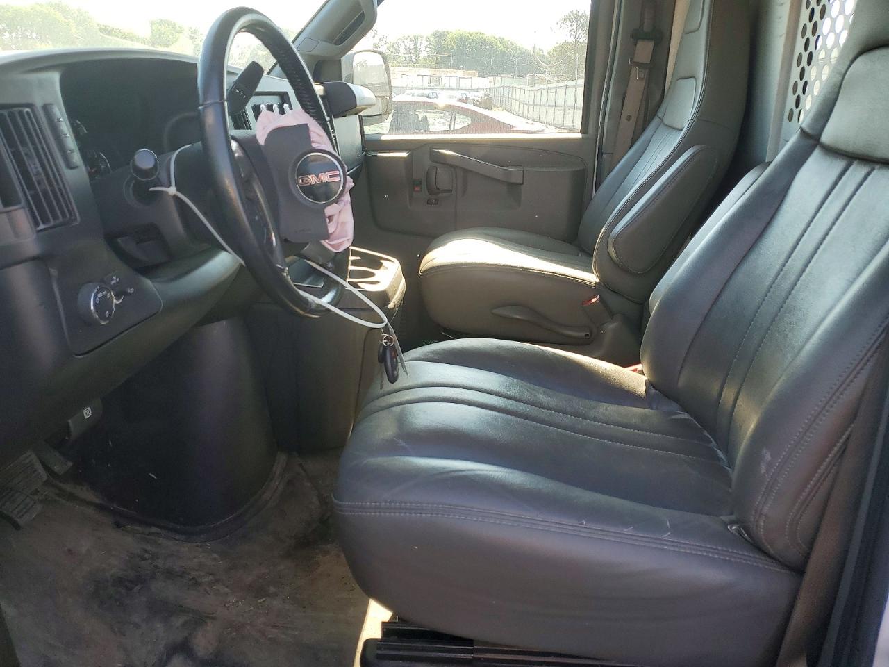 GMC Savana G3500