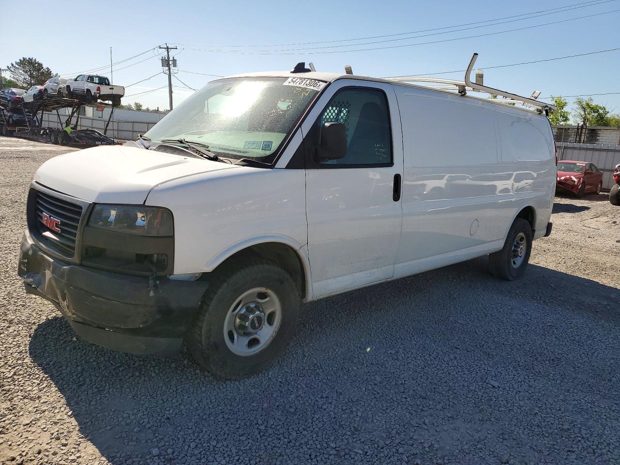 Salvage GMC Savana Image