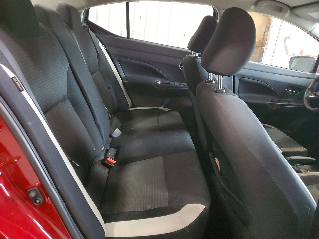Nissan Versa Sv