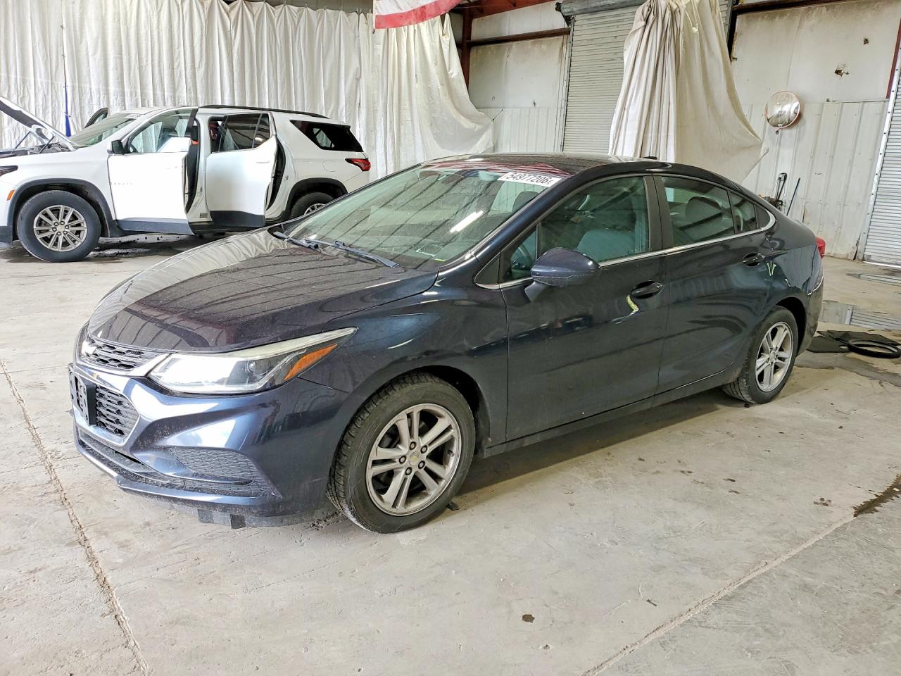Salvage Chevrolet Cruze Image