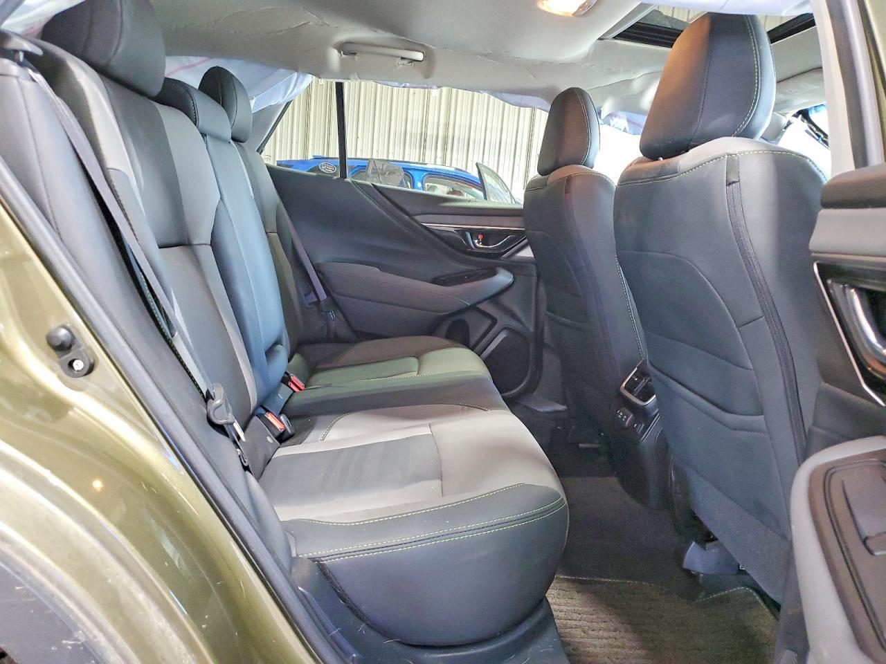 Subaru Outback Onyx Edition Xt