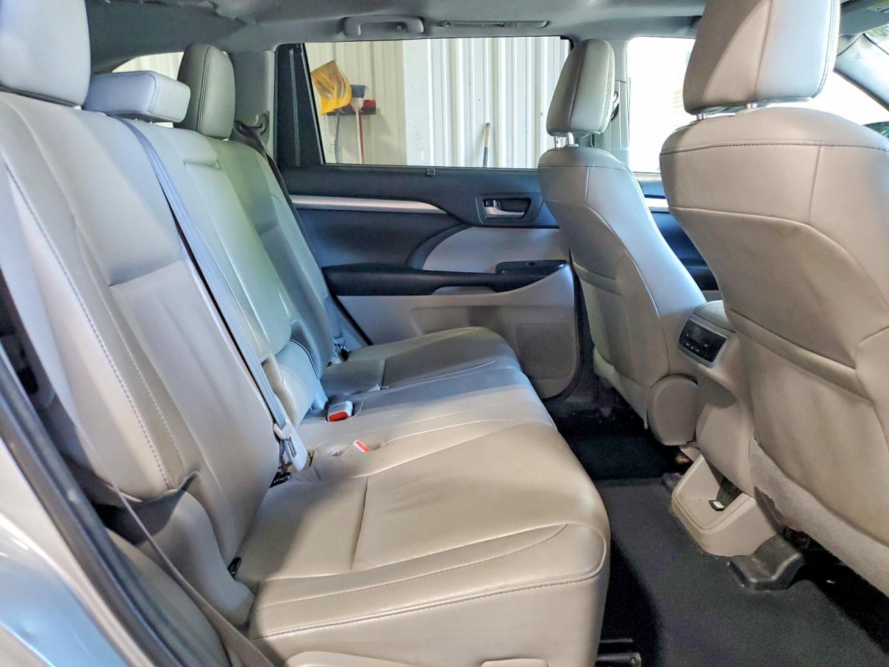 Toyota Highlander Xle