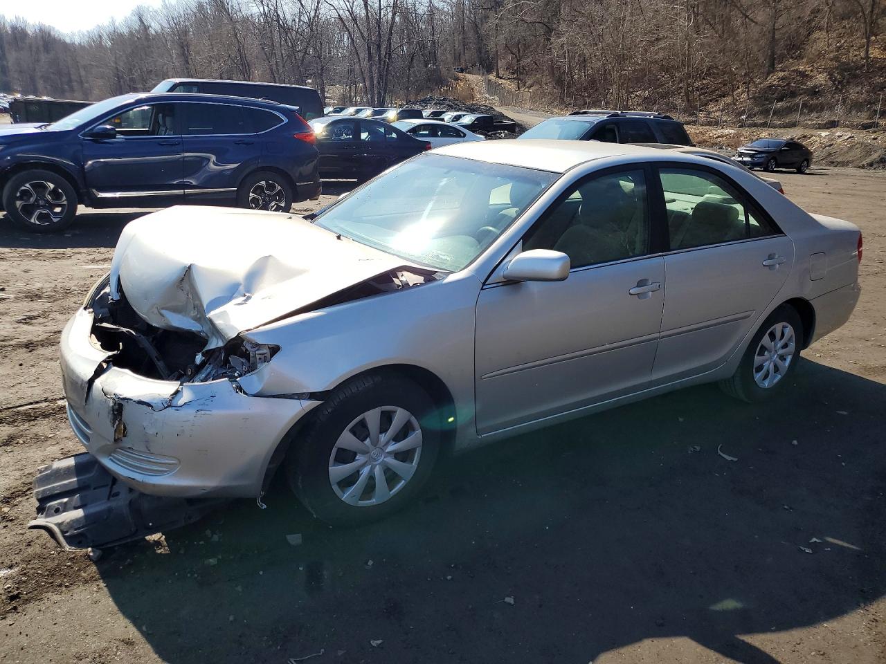 Salvage Toyota Camry Image