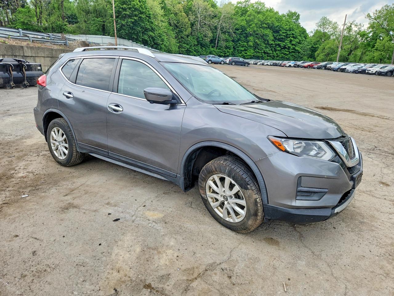 Nissan Rogue Sv
