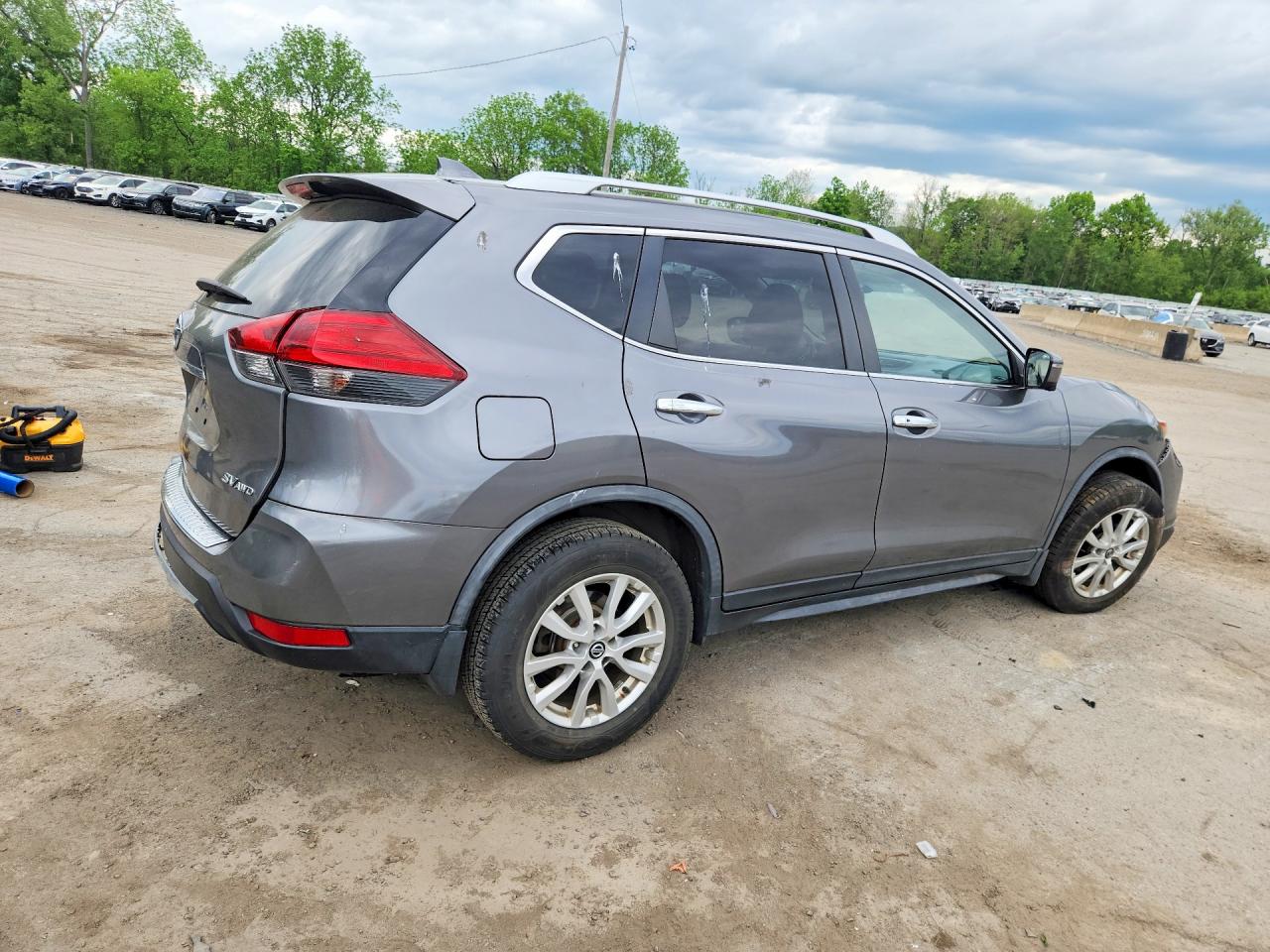 Nissan Rogue Sv