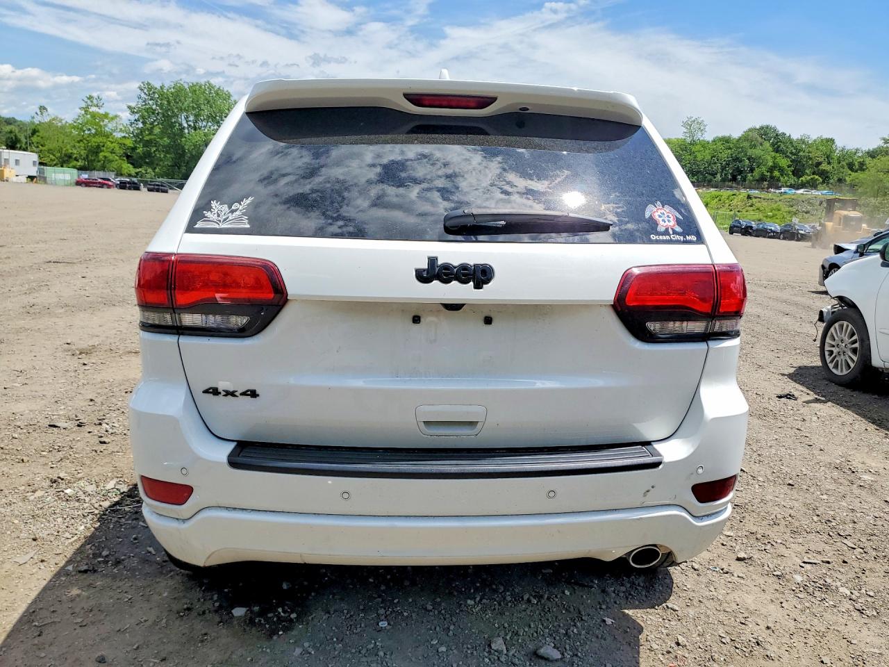 Jeep Cherokee Laredo E