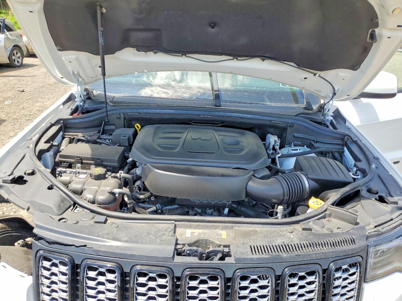 Jeep Cherokee Laredo E