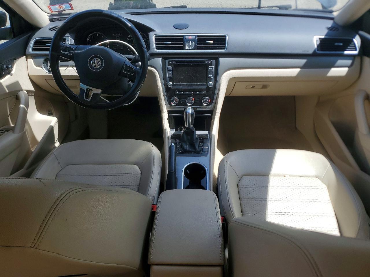 Volkswagen Passat Se