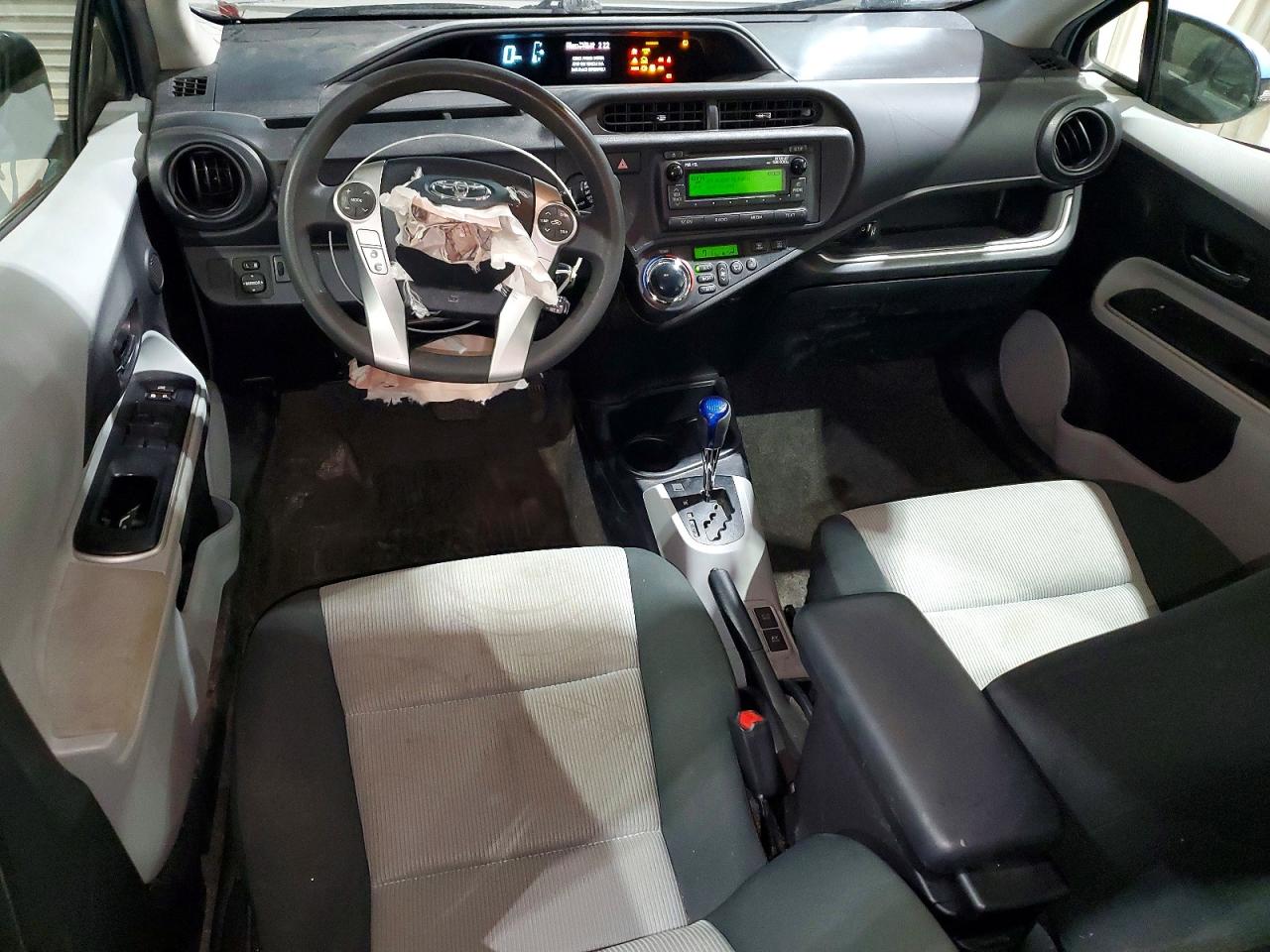 Toyota Prius Two