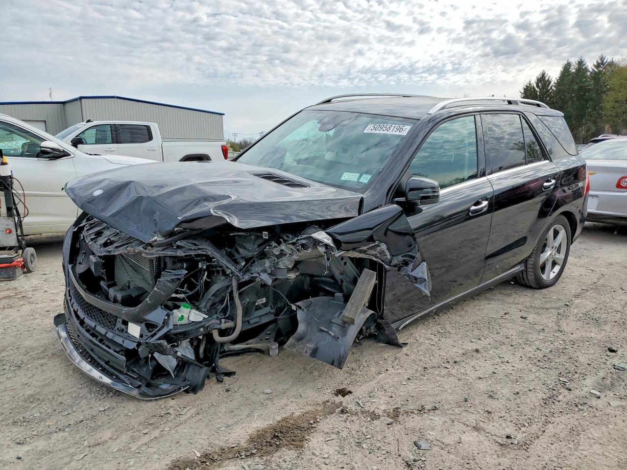 Salvage Mercedes-Benz GLE Image