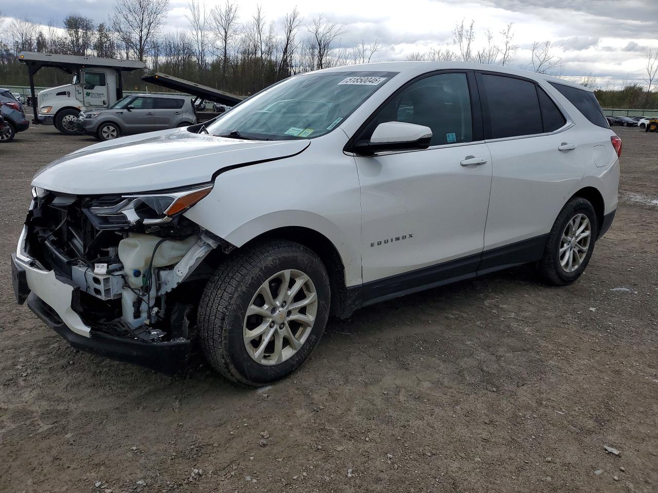 Salvage Chevrolet Equinox Image