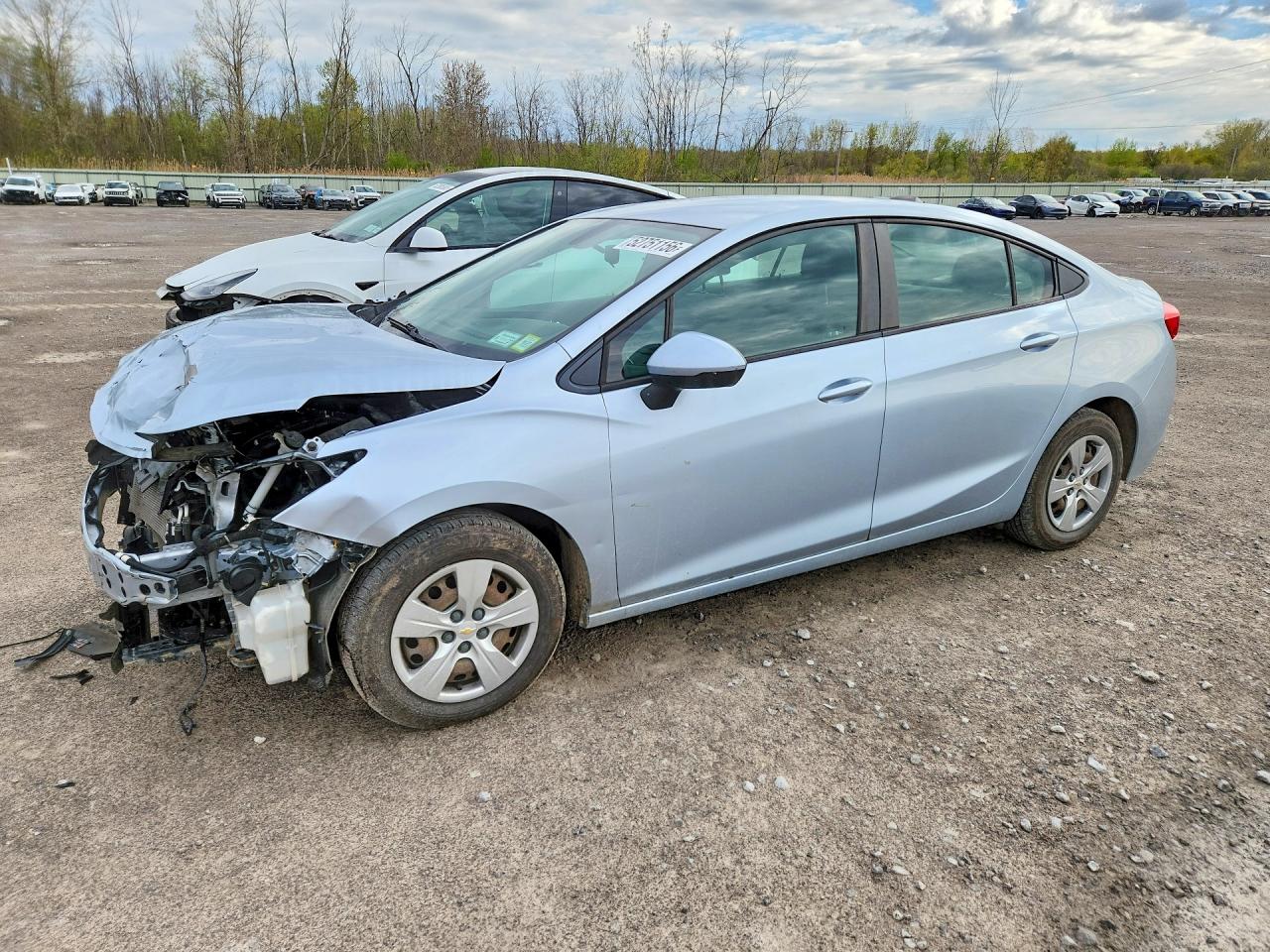 Salvage Chevrolet Cruze Image