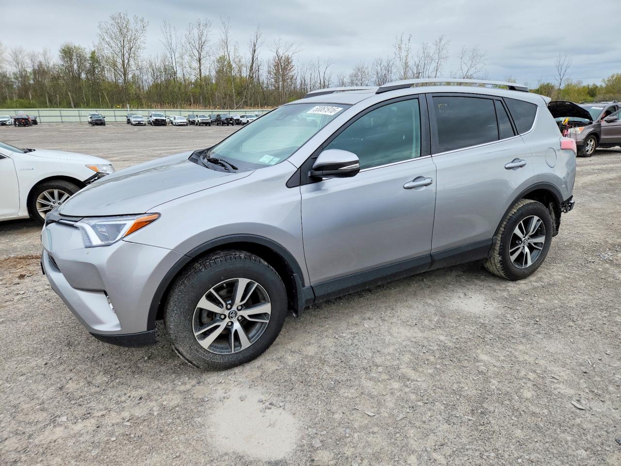 Salvage Toyota RAV4 Image