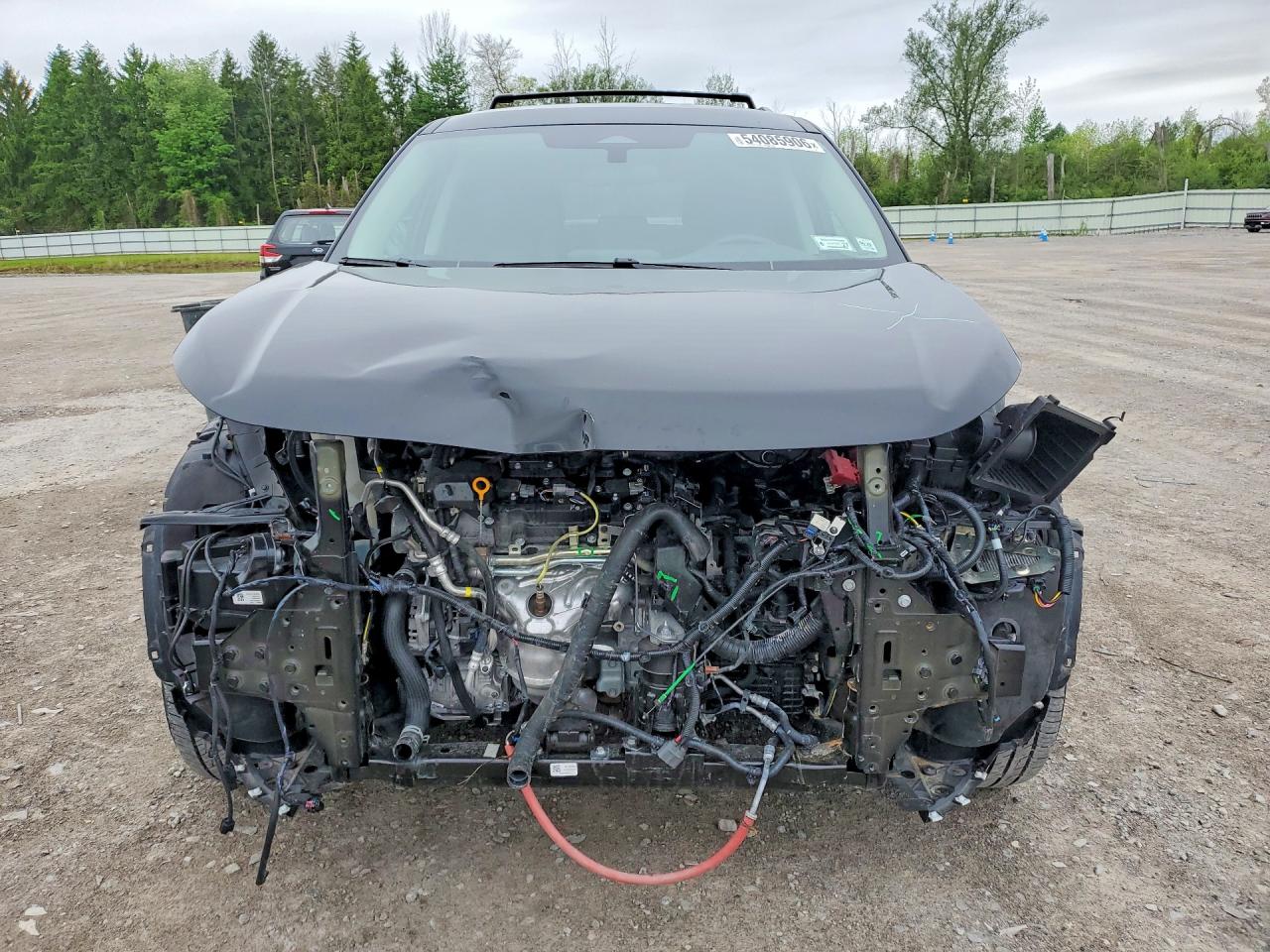 Nissan Pathfinder Sv
