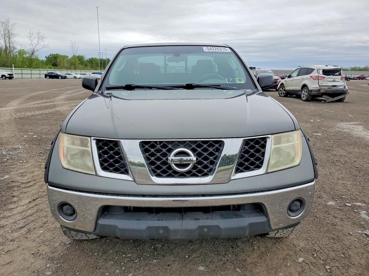 Nissan Frontier Se V6