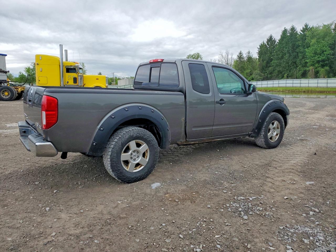 Nissan Frontier Se V6