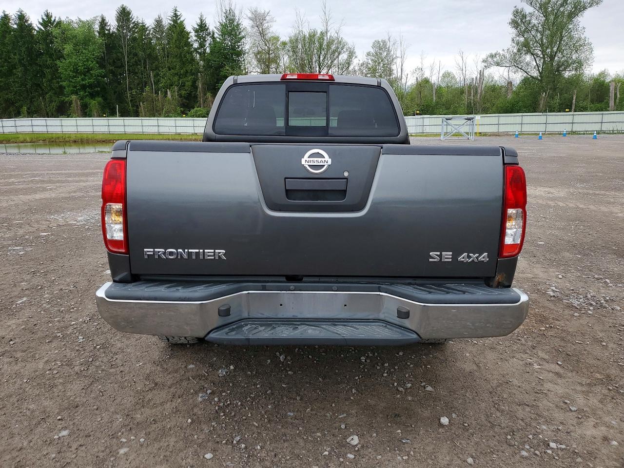 Nissan Frontier Se V6